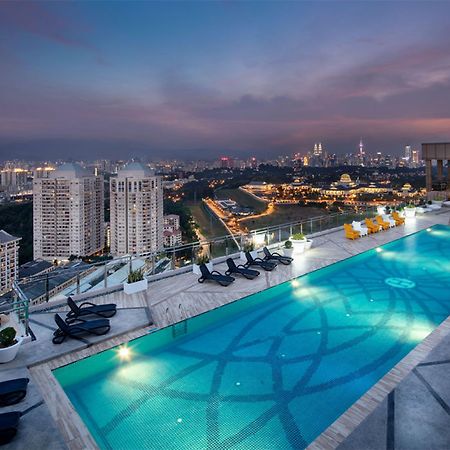 吉隆坡哈达马斯帝盛酒店 外观 照片 Infinity pool at the rooftop of the hotel